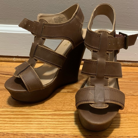 Candies Heeled Sandals - Picture 1 of 6